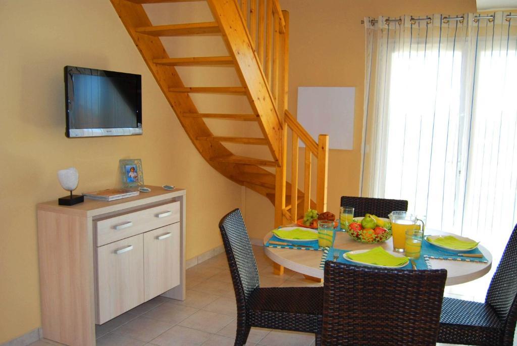 Lagrange Grand Bleu Vacances – Résidence Le Mas de Torreilles Habitación foto